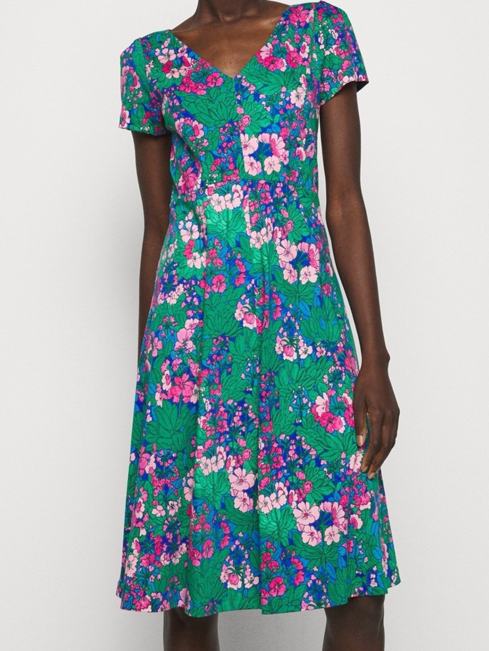 Weekend Max Mara Green Floral V-Neck Midi Dress with Pink Accents